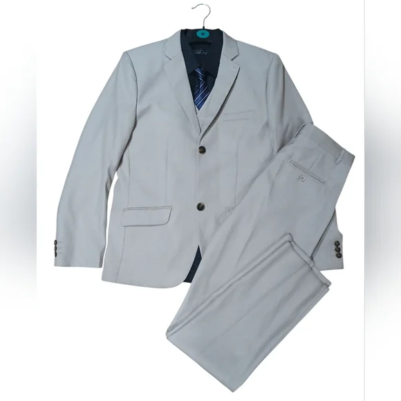 BNWT 5 Peice Tan Suit Including Garment Bag - Picture 2 of 16